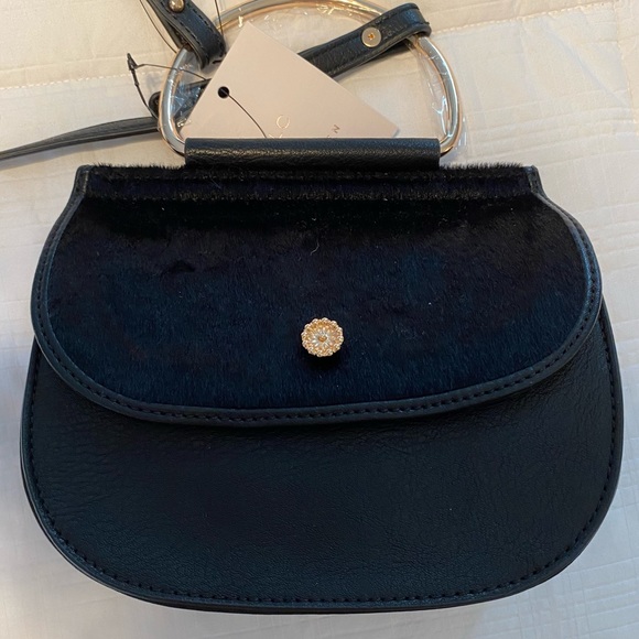 LC Lauren Conrad Velvet/Faux Leather Crossbody Bag NWT - Picture 5 of 9